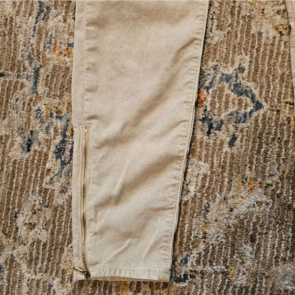 7 for all mankind skinny micro cords sz 32 with 27" inseam. Has zippers on sides - Picture 5 of 7